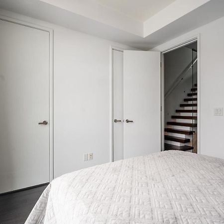 Globalstay Exclusive 4 Bedroom Townhouse In Downtown Toronto With Parking Kültér fotó
